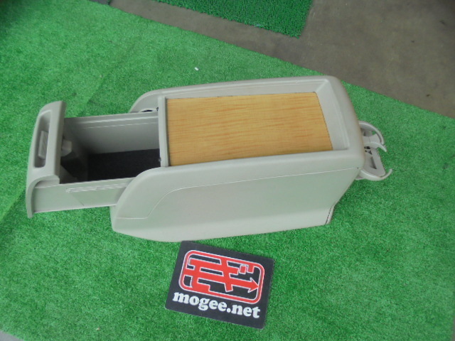3DX5183中右 ) トヨタ エスティマ ACR50W 純正センターコンソール