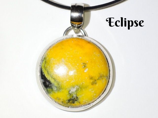 ★エクリプス★ネックレスペンダント★天然石バンブルビージャスパー★黒本革紐付き★レディースサイズ★シルバー925銀製★kamesan