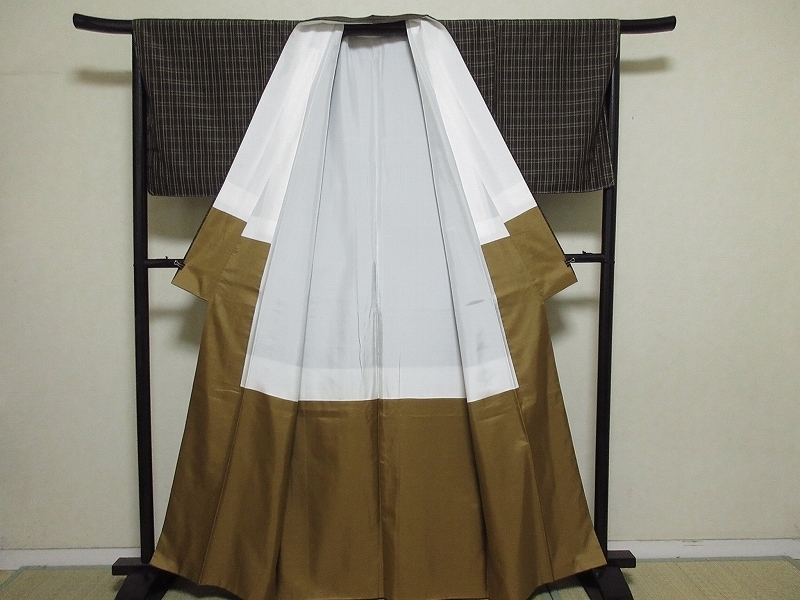 格子 極上の逸品 ドークブア□本場黄八丈 しつけ付 草木染 綾織