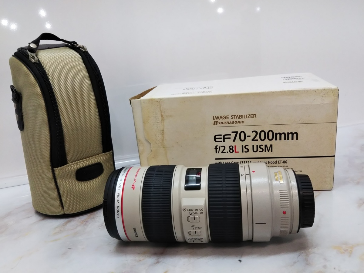 Canon LENS ZOOM 2026年最新キヤノンの一眼カメラ用 CB0602298 付属品 △中古品　一眼レフ用レンズ　Canon　ZOOM LENS　EF　70-200mm　1:2.8 L IS USM ULTRASONIC　キャノン　ケース付き