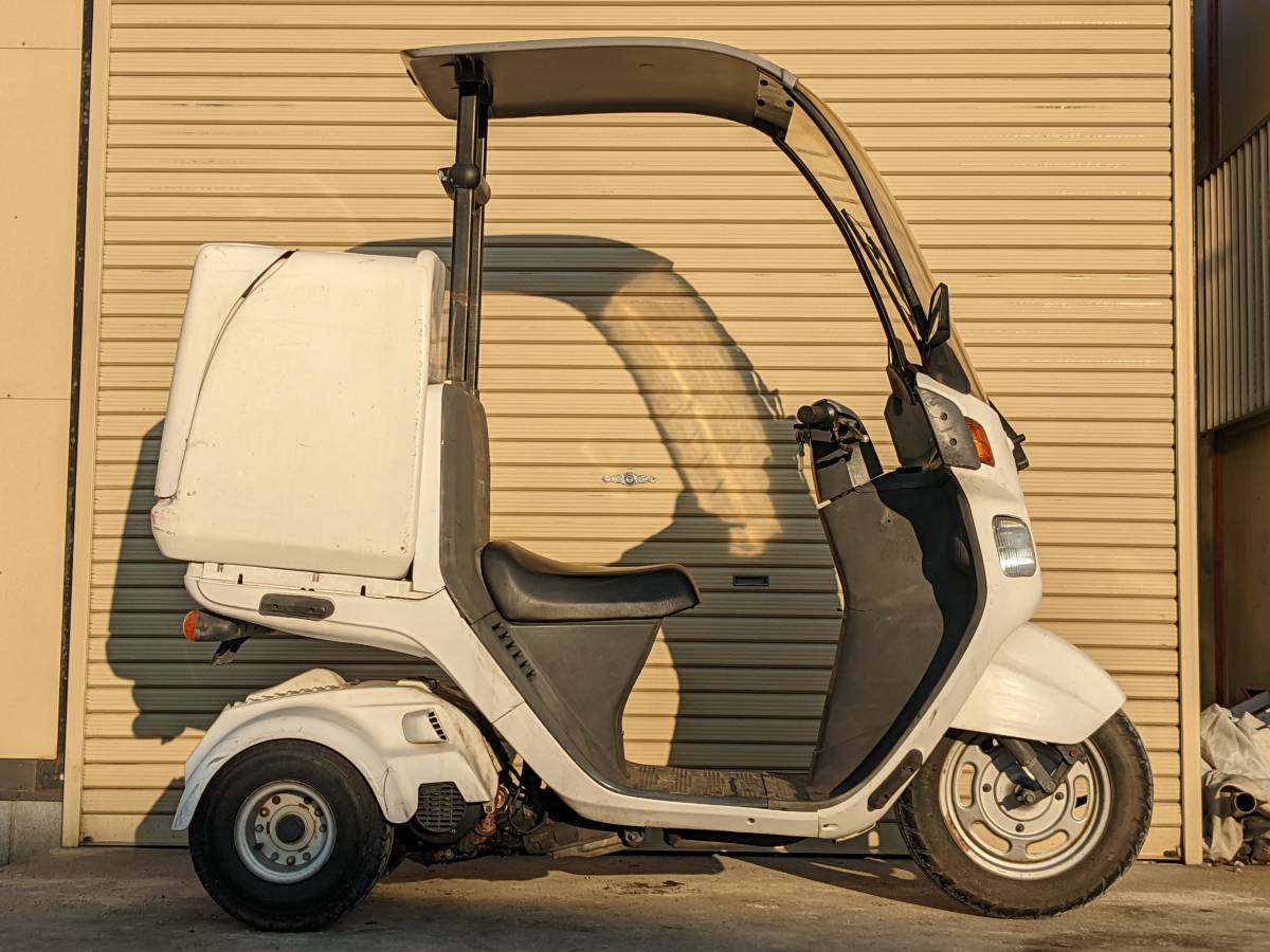 ◇◇1スタ！柏市 ジャイロキャノピー TA02 セルキック始動！ミニカー 
