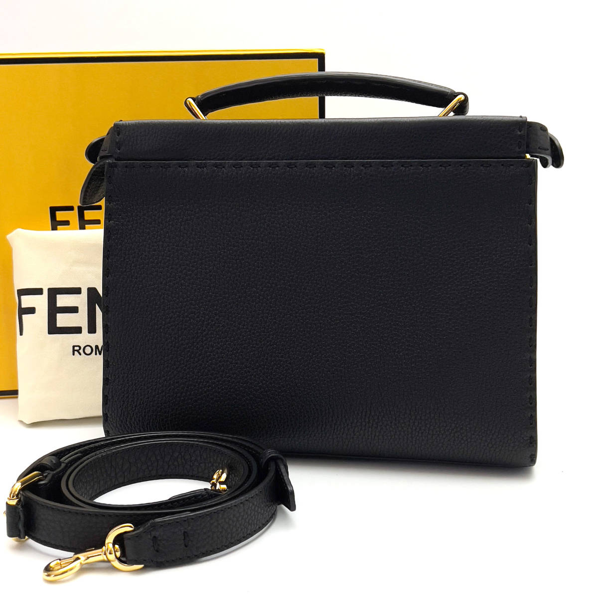 p70◇超美品◇ フェンディ FENDI モンスター G金具 セレリア 