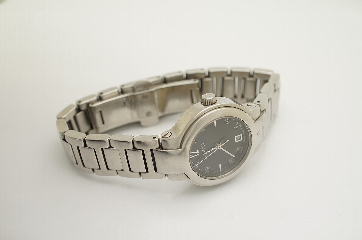 B352□作動良好 GUCCI グッチ 8900L 3気圧防水 黒文字盤 デイト