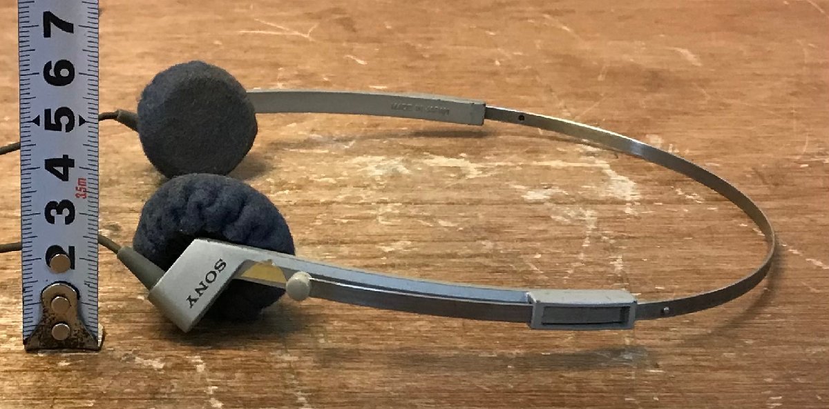 ■送料無料■ ソニー SONY ソニーウオークマン WALKMAN ヘッドホン イヤホン MDR-4L1S 有線 音楽 日本製 50g ●動作品/くGOら/CC-4835 ソニー SONY &frasl; BM メモリーオーディオ ブラック]