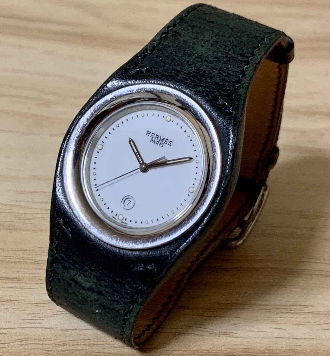 1円〜H HERMES エルメス アーネ HA1.710 ホワイト文字盤 クォーツ 