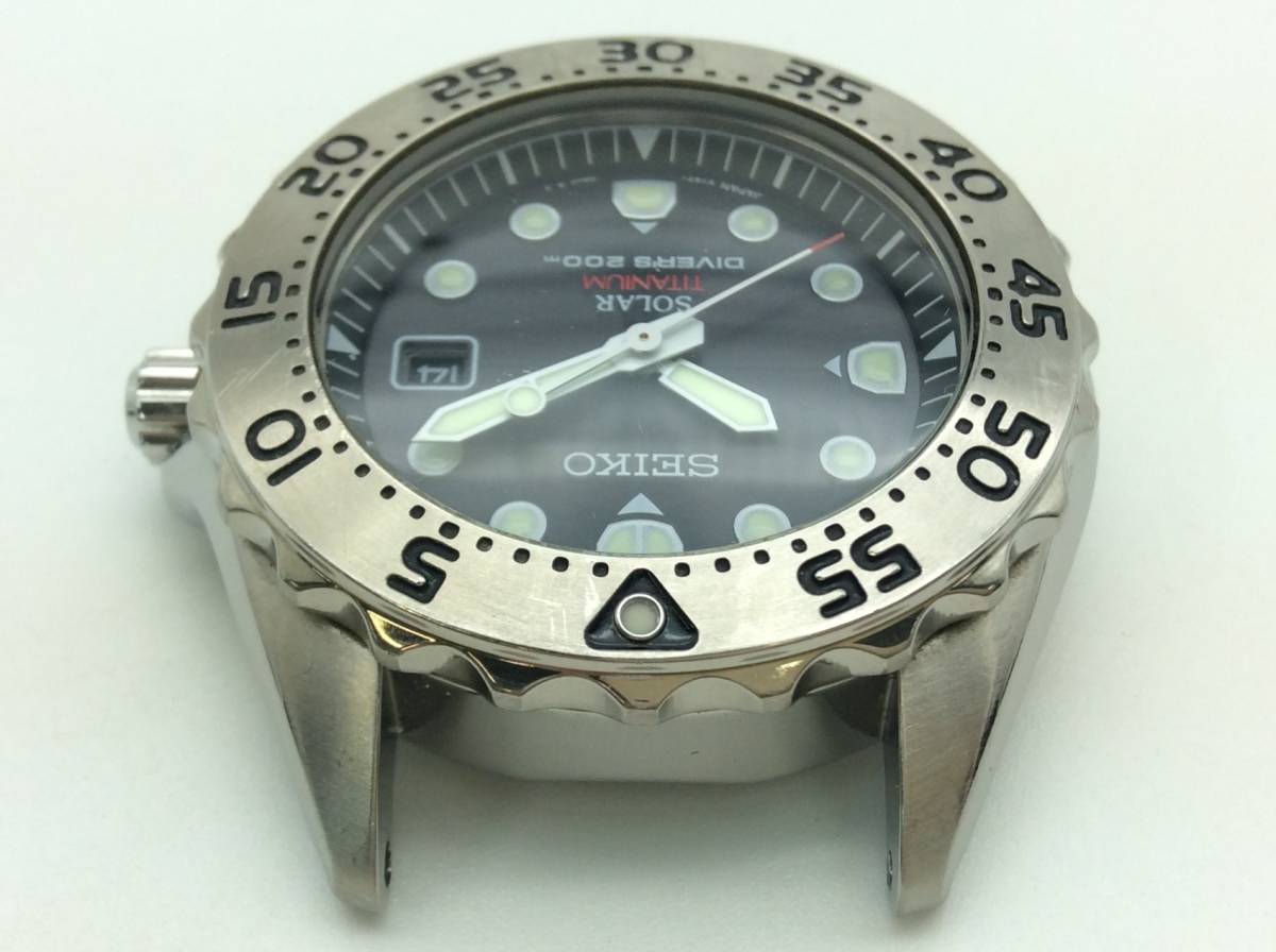 T49☆【稼働/ソーラー】SEIKO セイコー ダイバーズ200M V147-0AG0 