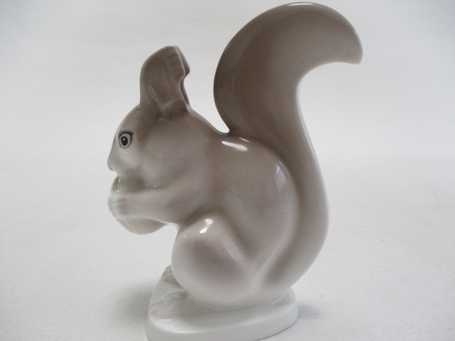 人気SALE，安い ノリタケ 日本陶器会社 1946年頃 置物 リス 13ｃｍ ボーンチャイナ フィギュリン オールドノリタケ りす(オールドノリタケ)｜売買されたオークション情報、yahooの商品情報をアーカイブ公開 - オールドノリタケ