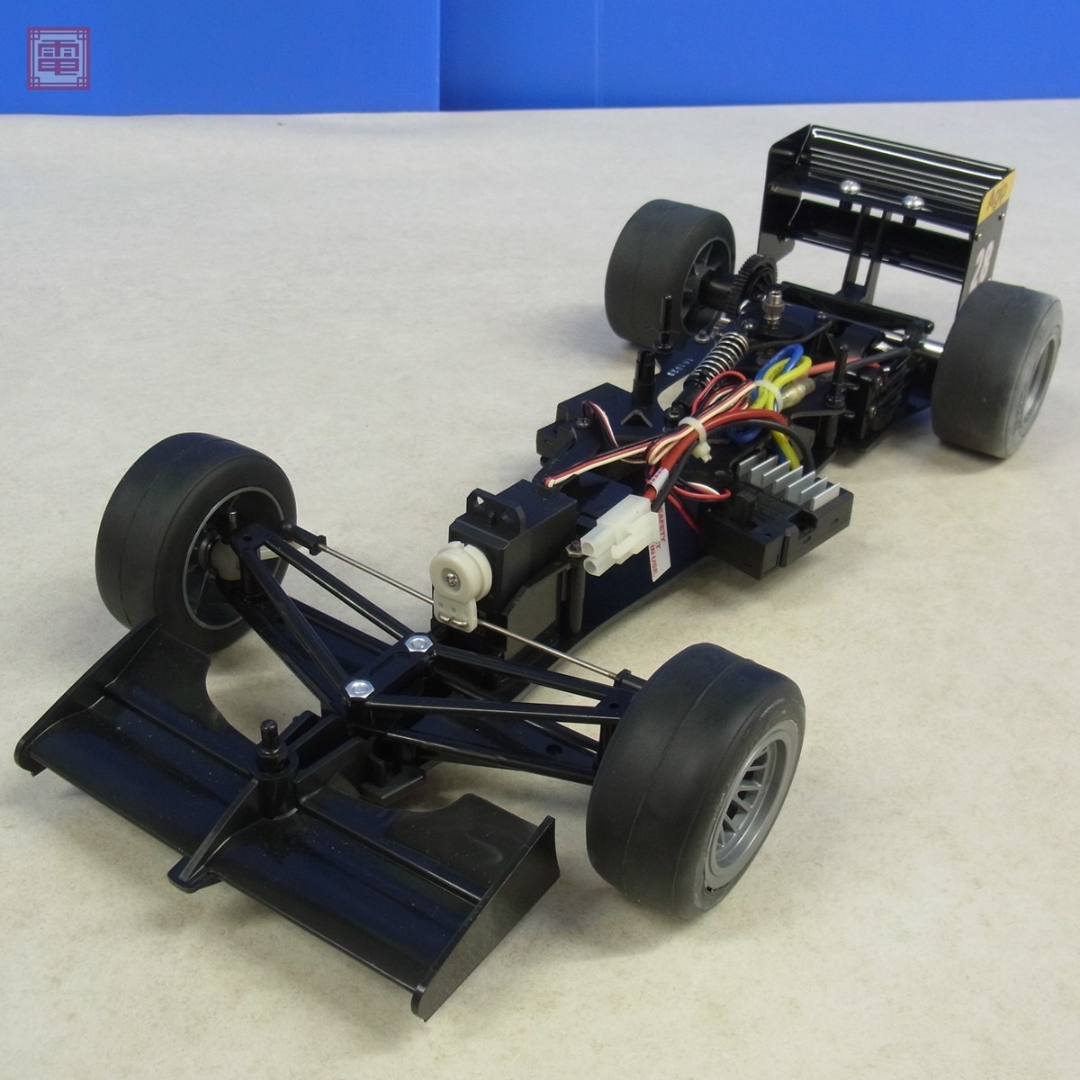 タミヤ 1/10 フェラーリ 643 F104W シャーシ アンプ/ブラシモーター 