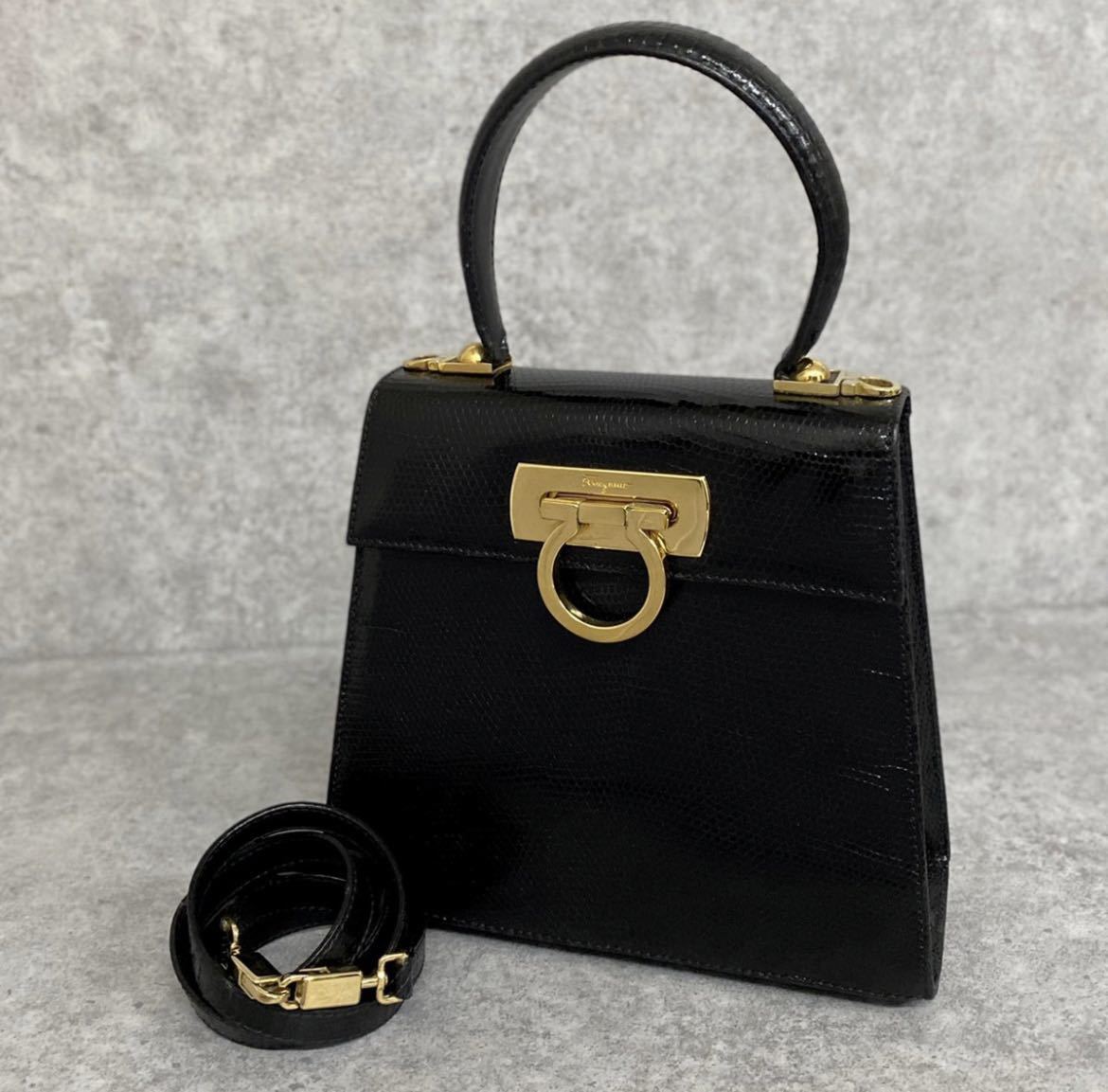 美品 Salvatore Ferragamo フェラガモ レザー リザード