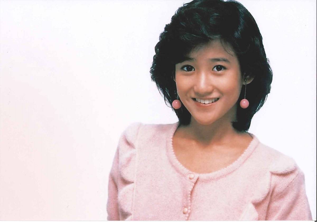 岡田有希子 L版 写真 100枚 高画質 の入札履歴 - 入札者の順位