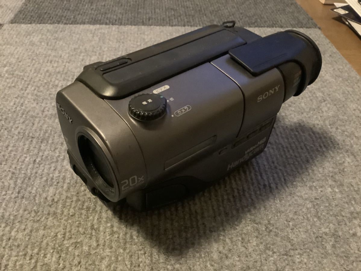 SONY Hi8/8mmビデオカメラ CCD-TR11 CCD-TR11 SONY Hi8 録画・再生OK