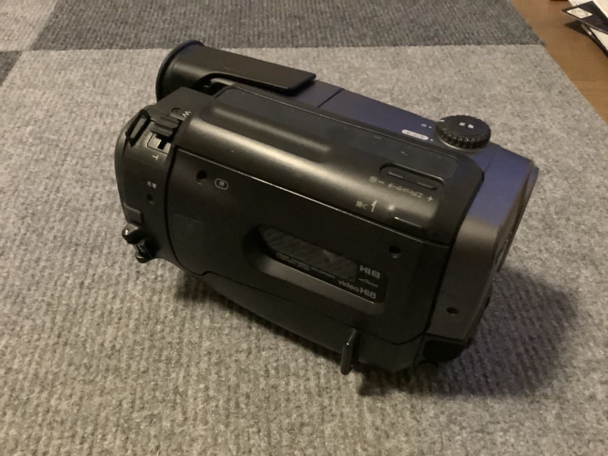 SONY Hi8/8mmビデオカメラ CCD-TR11 CCD-TR11 SONY Hi8 録画・再生OK