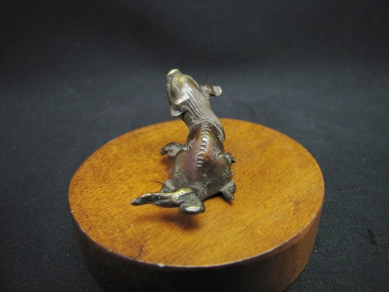 唐獅子 根付 銅製 金属根付 提げ物 和物 緒締め 印籠 書鎮 錘 本歌  