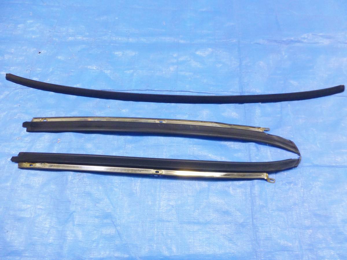 ae86 モール AE86 後期 トレノ3ドア サイドモール一式 黒/銀