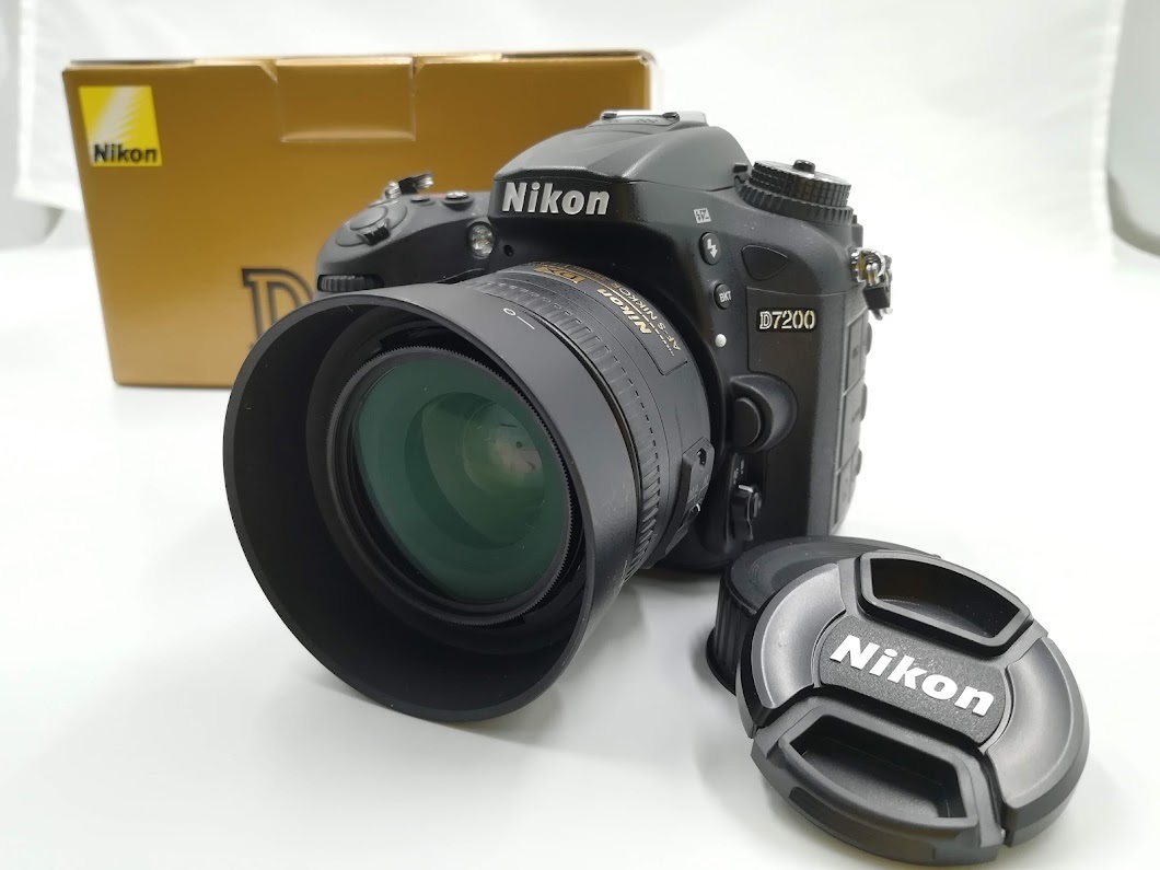 Nikon デジタル一眼レフカメラ D7200 | デジタル一眼