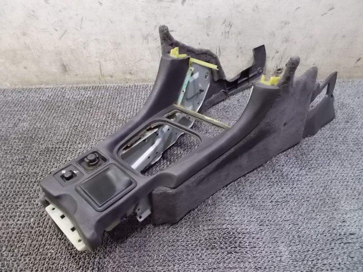 高品質，本物保証 激安 Z16A GTO 純正 センターコンソール オーディオパネル 灰皿 内張り トリム サイドパネル付 9224 MB604642 MB604640 / P3-103(三菱用)｜売買されたオークション情報、yahooの商品情報をアーカイブ公開 三菱用