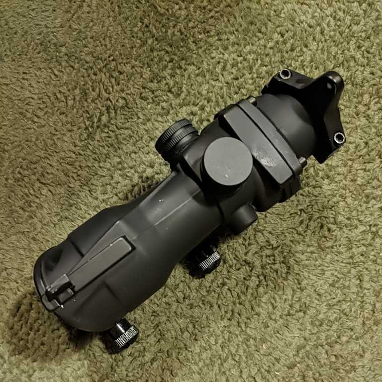 トリジコン Trijicon ACOG 米軍 リアル刻印あり 4倍 スコープ