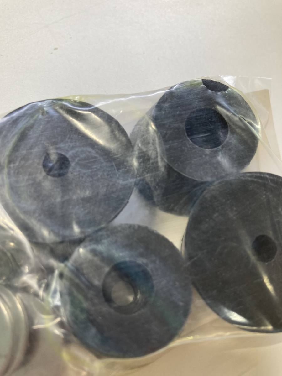 0403y0923 メルテック 軽トラック用品 軽トラ職人 あおりゴムガード 4個入 平ワッシャ大4枚 小4枚 ナベネジ4個 ナット4個付 パーツ 売買されたオークション情報 Yahooの商品情報をアーカイブ公開 オークファン Aucfan Com