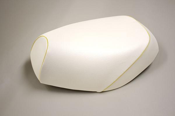 専用ページになります。 AF34/AF35) ライブディオ 白/黄色P(被せ)国産シートカバー