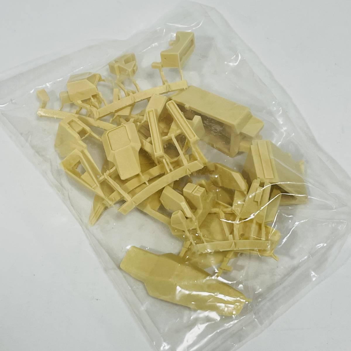 未組立】んどぱら屋 ADVANCE OF Z ティターンズの旗のもとに 