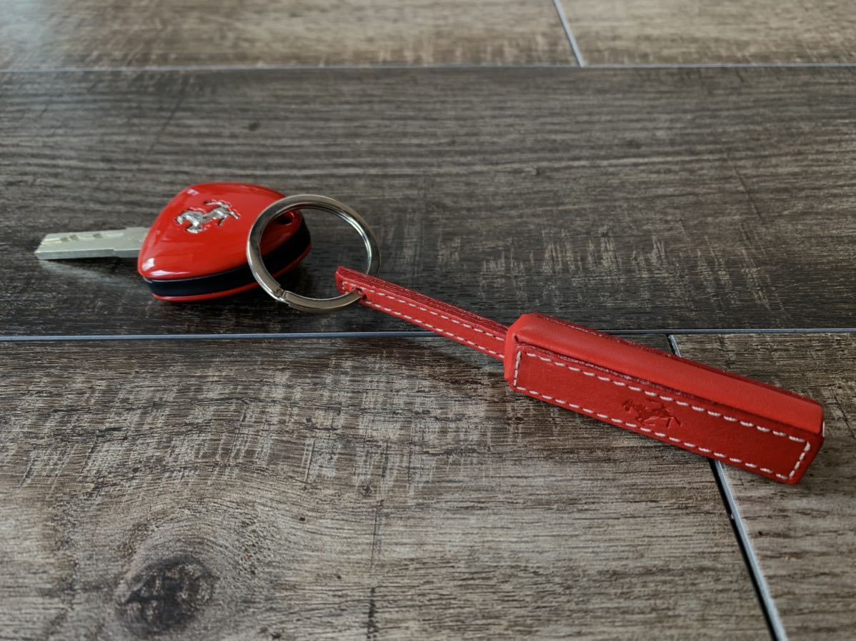 ☆FERRARI フェラーリ 正規 レザー 本革 キーホルダー キーリング USB