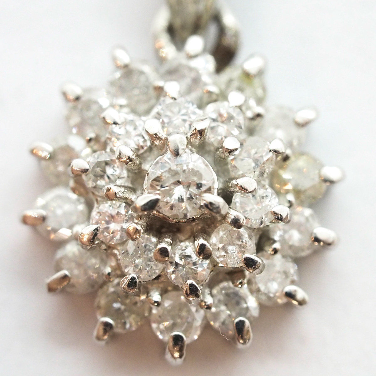 Pt900 メレダイヤモンド総0.52ct プラチナネックレストップ 2.5g 