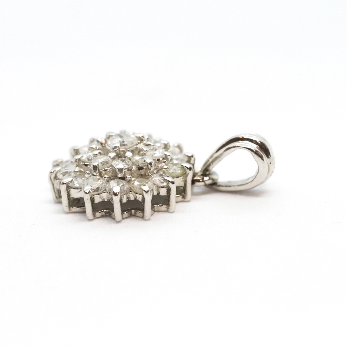 Pt900 メレダイヤモンド総0.52ct プラチナネックレストップ 2.5g 