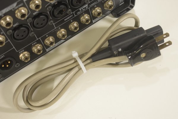 YAMAHA ヤマハ MGP12X アナログミキサー 12チャンネル 12ch ミキシング