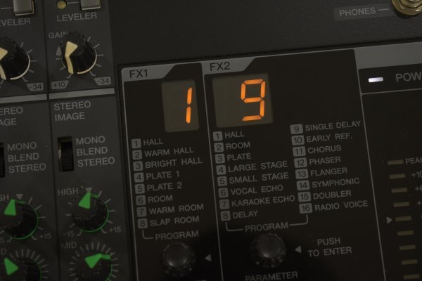 YAMAHA ヤマハ MGP12X アナログミキサー 12チャンネル 12ch ミキシング