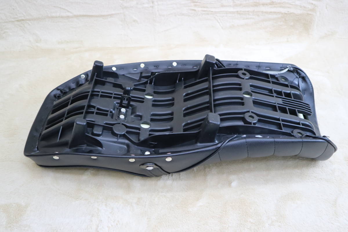 XJR400R タックロール シート 後期 黒皮 ボタン/鋲 レザー XJR400R 