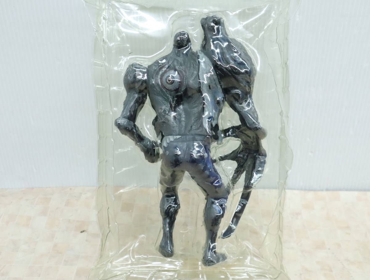 バイオハザード2 ウィリアム・バーキン G第2形態 フィギュア メルカリ