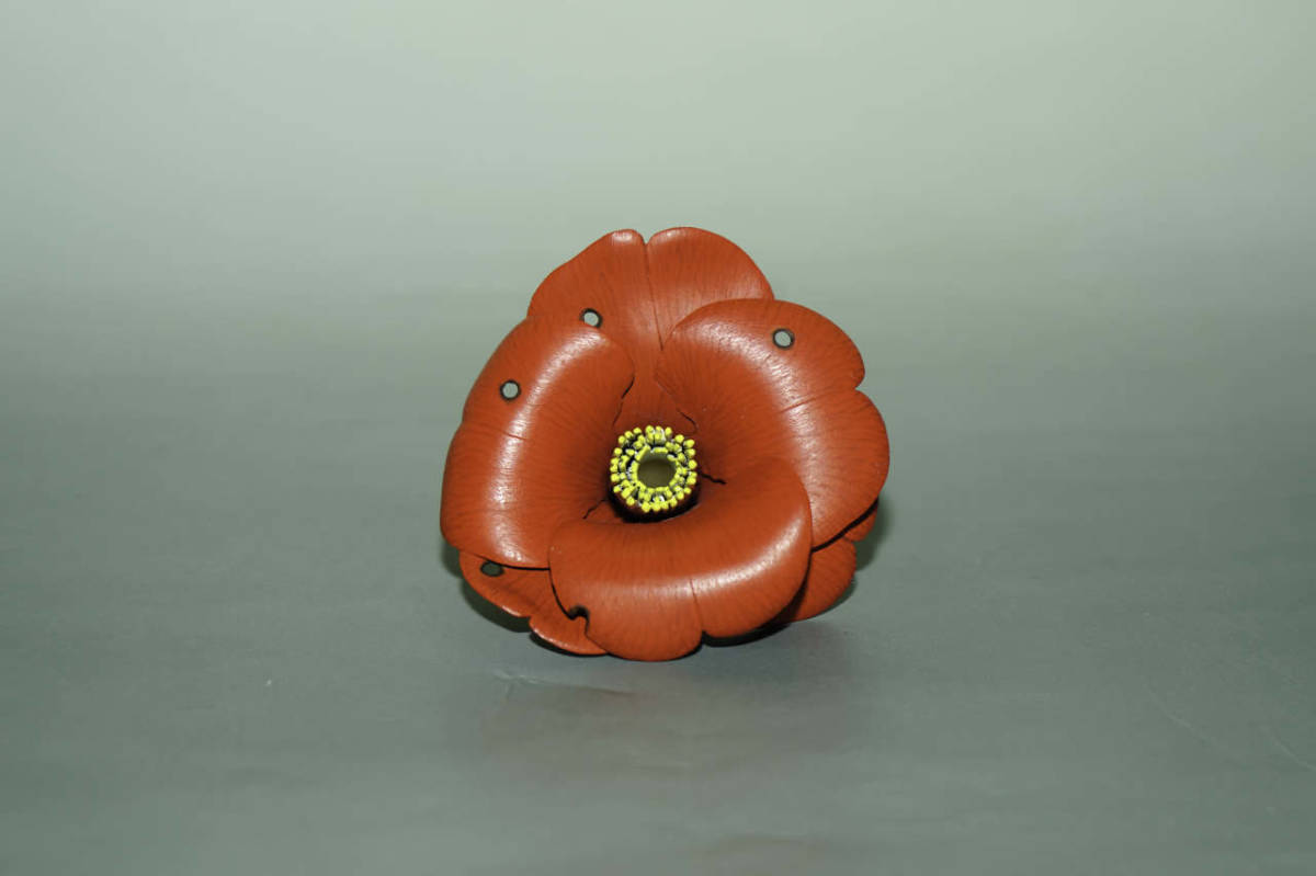 ハンドメイド 木彫り 収納ボックス 椿 お花 木彫り（ウッドカービング