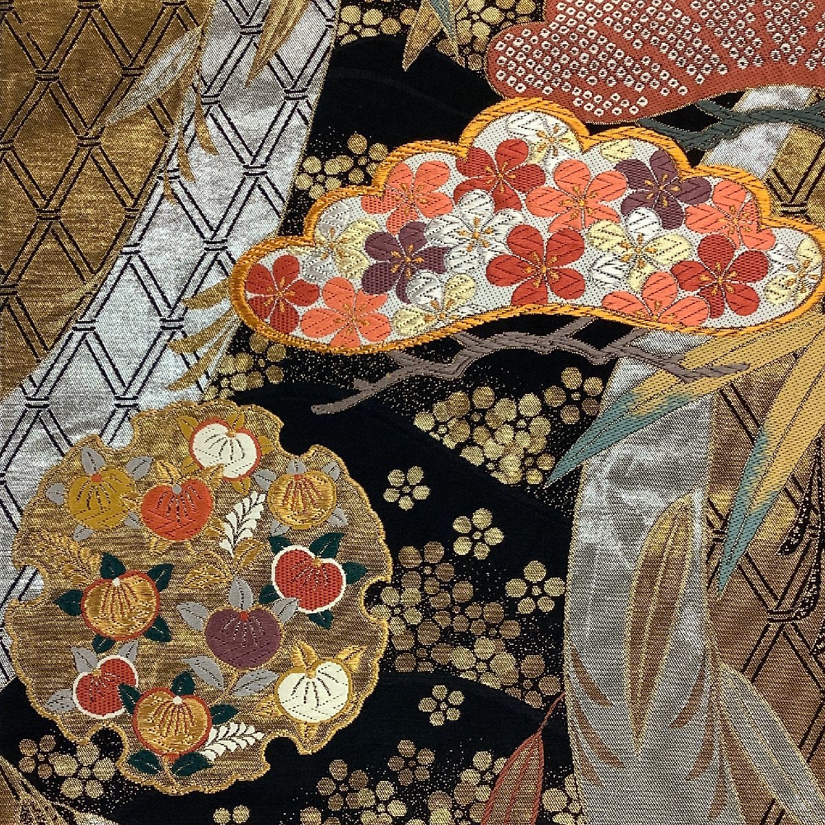 きものcocon★袋帯(全通)★長さ432/幅31.5/正絹・他/黒系/金系/振袖用【3-30-5O-1211-r】 袋帯 六通 振袖用 きものcocon☆袋帯(六通ポイント柄)☆長さ432⁄ きものcocon☆袋帯(六通)☆正絹・他&frasl;チャコールグレー・金系&frasl;花&frasl;長さ きものcocon☆袋帯(六通)☆長さ434&frasl;幅31&frasl;正絹&frasl;白系&frasl;ピンク系&frasl;多彩&frasl;夏帯