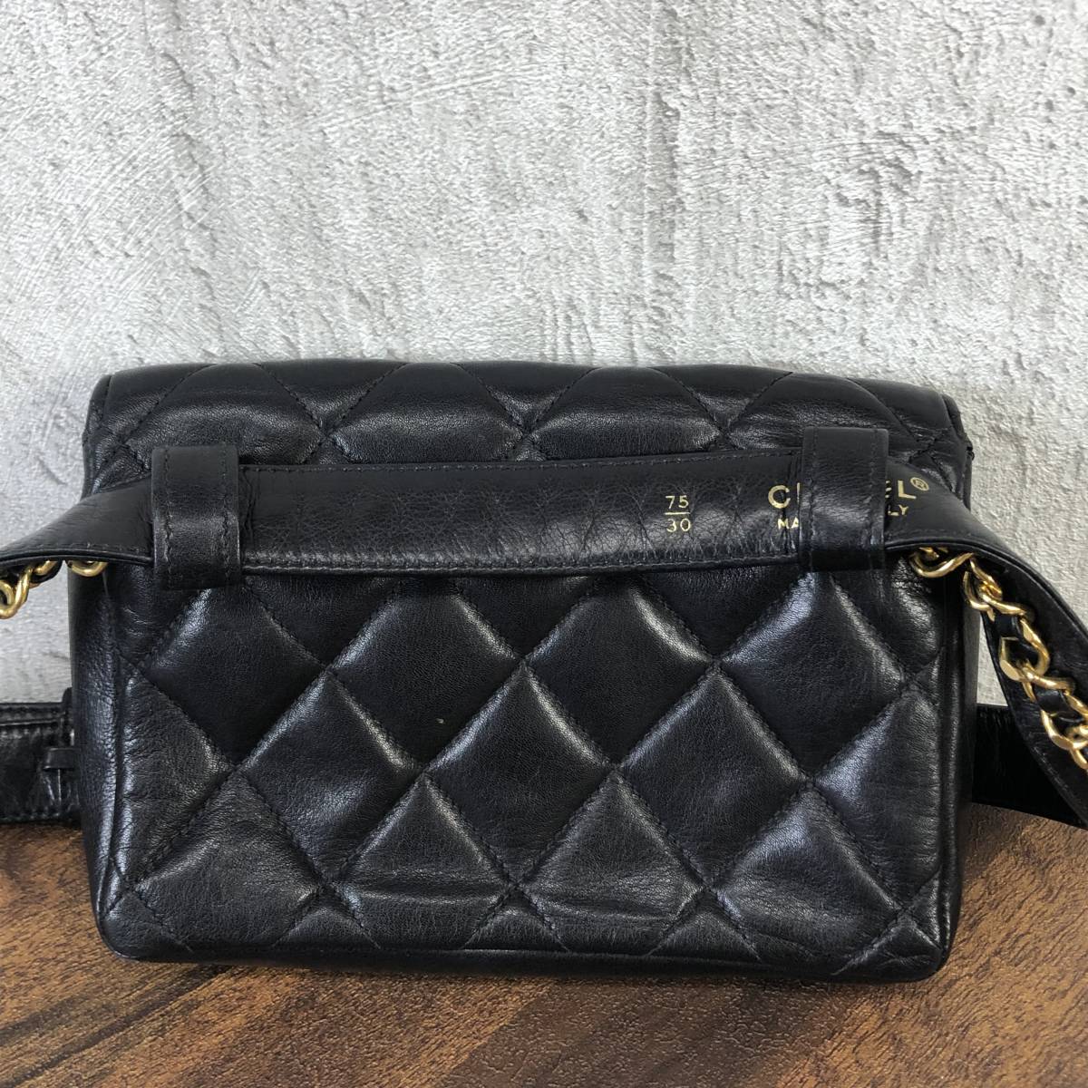 CHANEL シャネル マトラッセ ラムスキン ウエストポーチ ミニバッグ