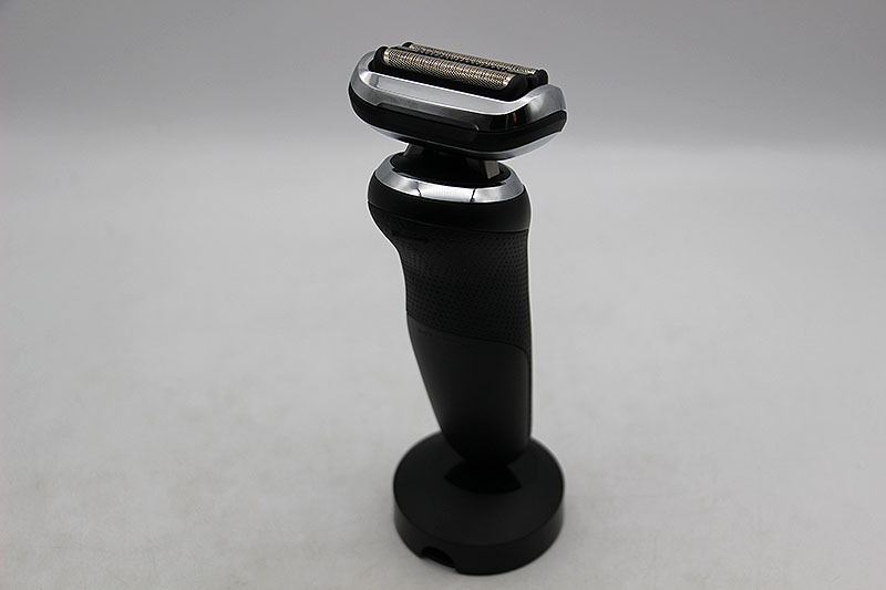 美品　Braun S7　type5764 メンズ電気シェーバー □美品♪ BRAUN ブラウン S7 70-N4000CS Type：5764 メンズ電気