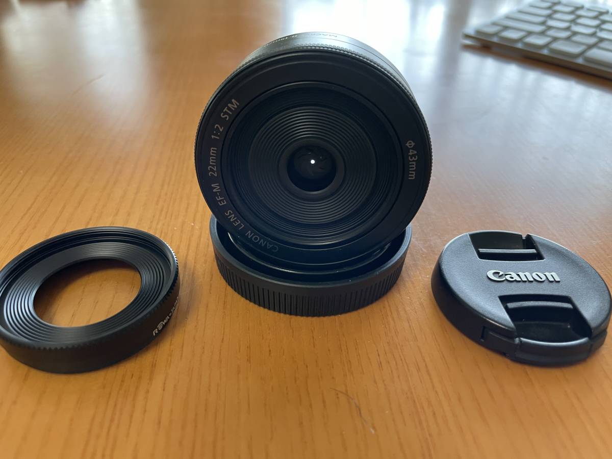 CANON キヤノン レンズ EF-M 22mm F2 純正レンズフード付き