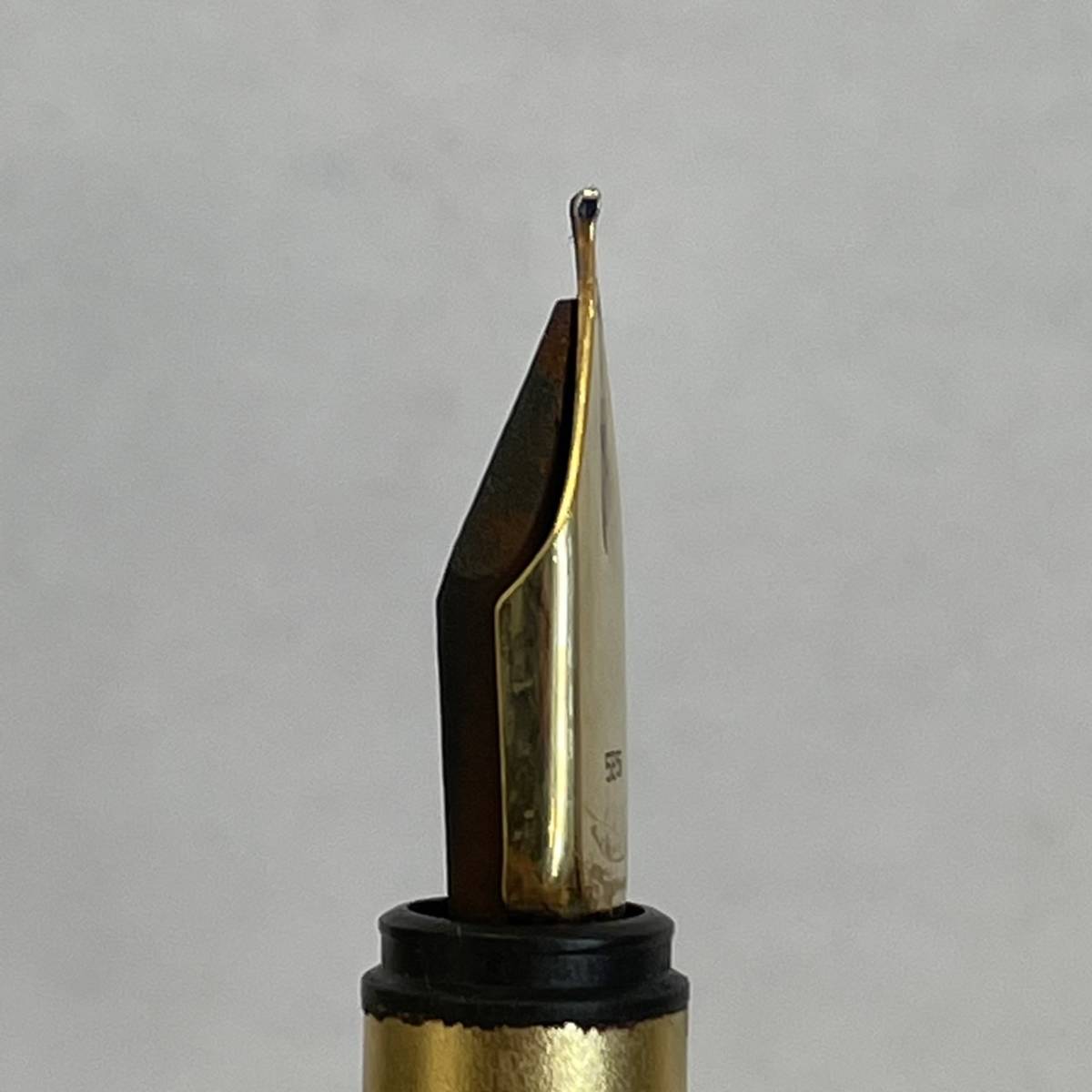 ☆ MONTBLANC モンブラン 万年筆 ペン先585 ゴールド ☆ブランド ☆ MONTBLANC モンブラン 万年筆 ペン先585 ゴールド ☆ブランド