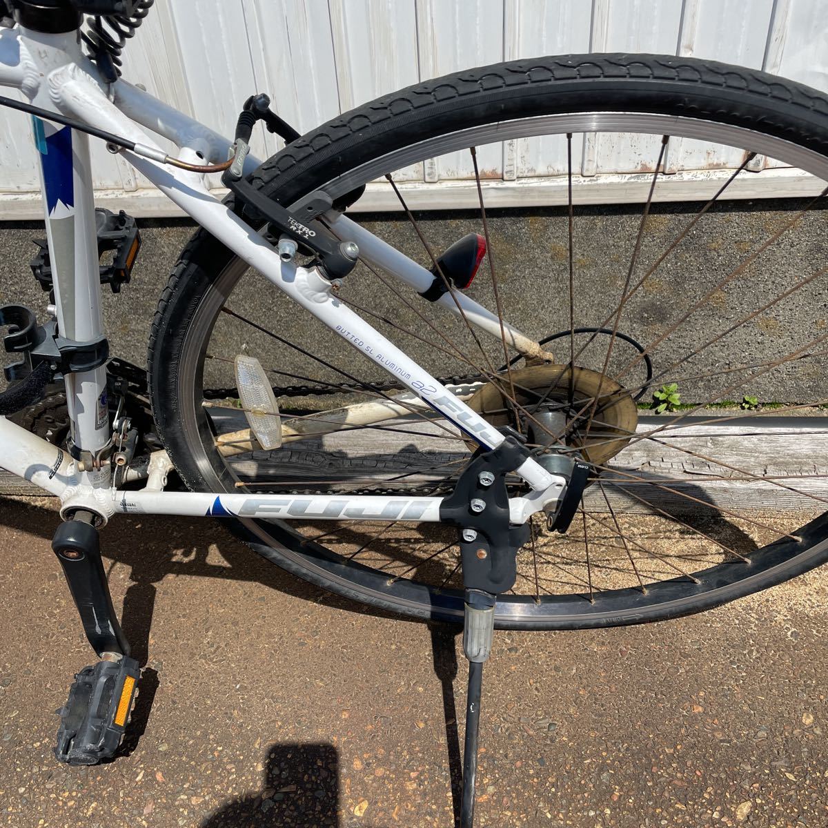 ○JD fuji（フジ）sparrow（スロウパロウ）3x8/24段 クロスバイク中古 