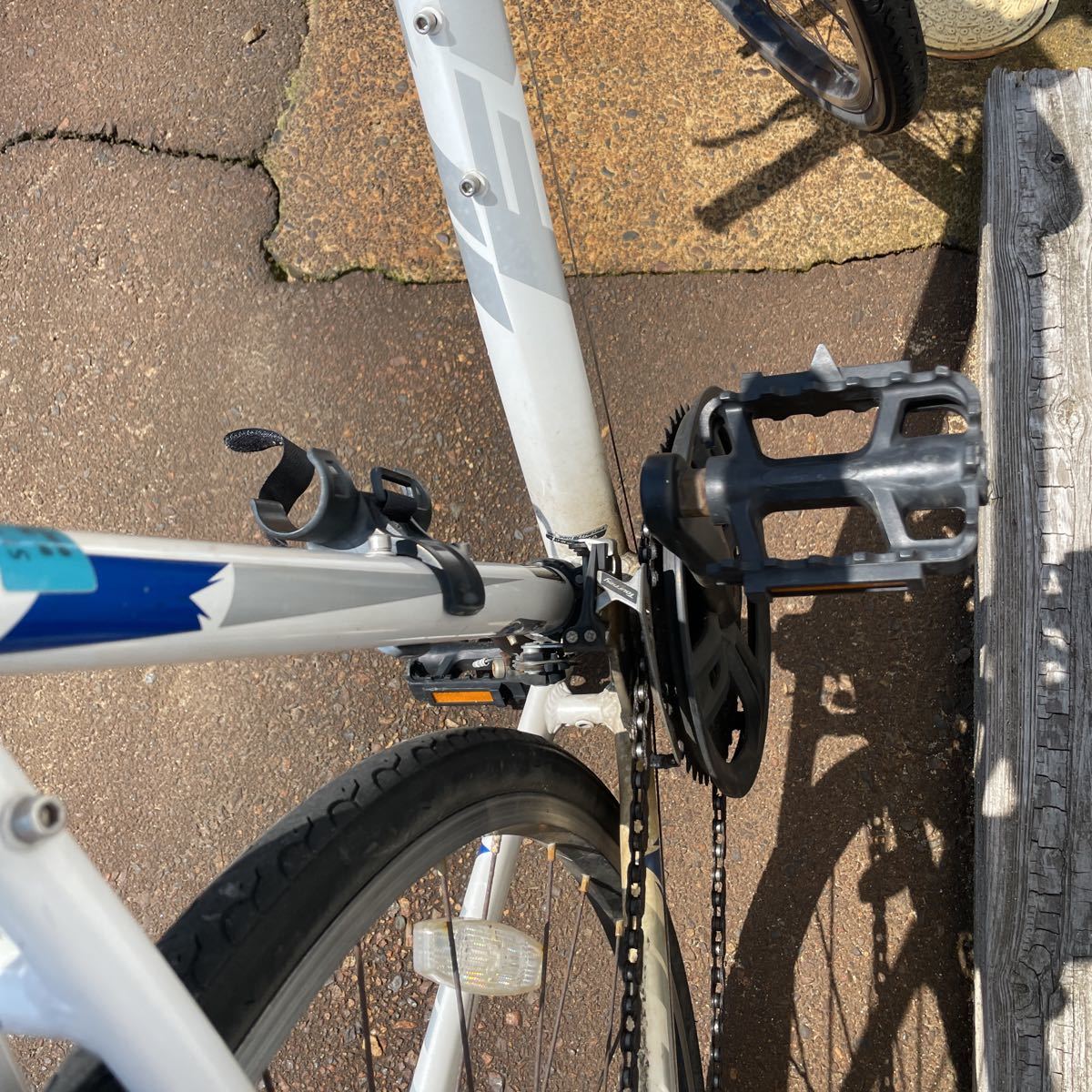 ○JD fuji（フジ）sparrow（スロウパロウ）3x8/24段 クロスバイク中古 