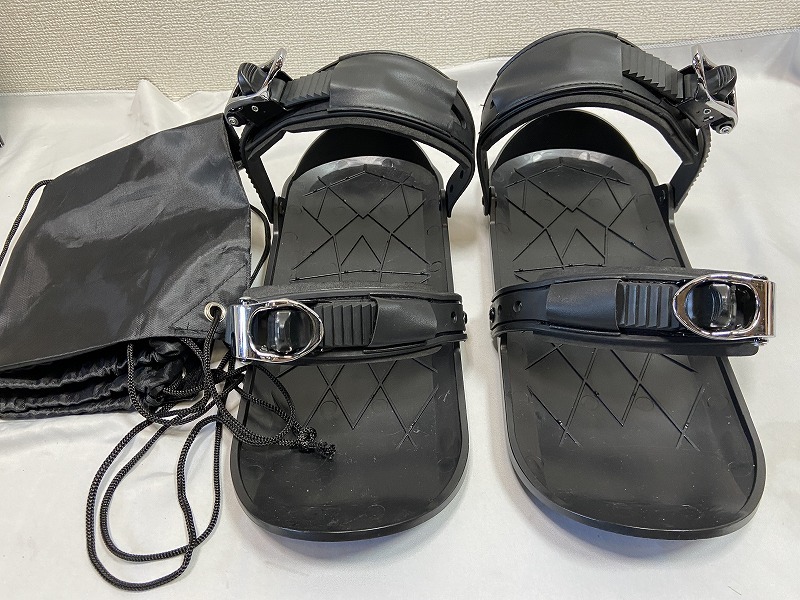 得価，人気 J433 snow feet スノーフィート 品 シューズのいらないスキー スキースケート ネジが１か所変えてあります(スポーツ別)｜売買されたオークション情報、yahooの商品情報をアーカイブ公開 - オー その他