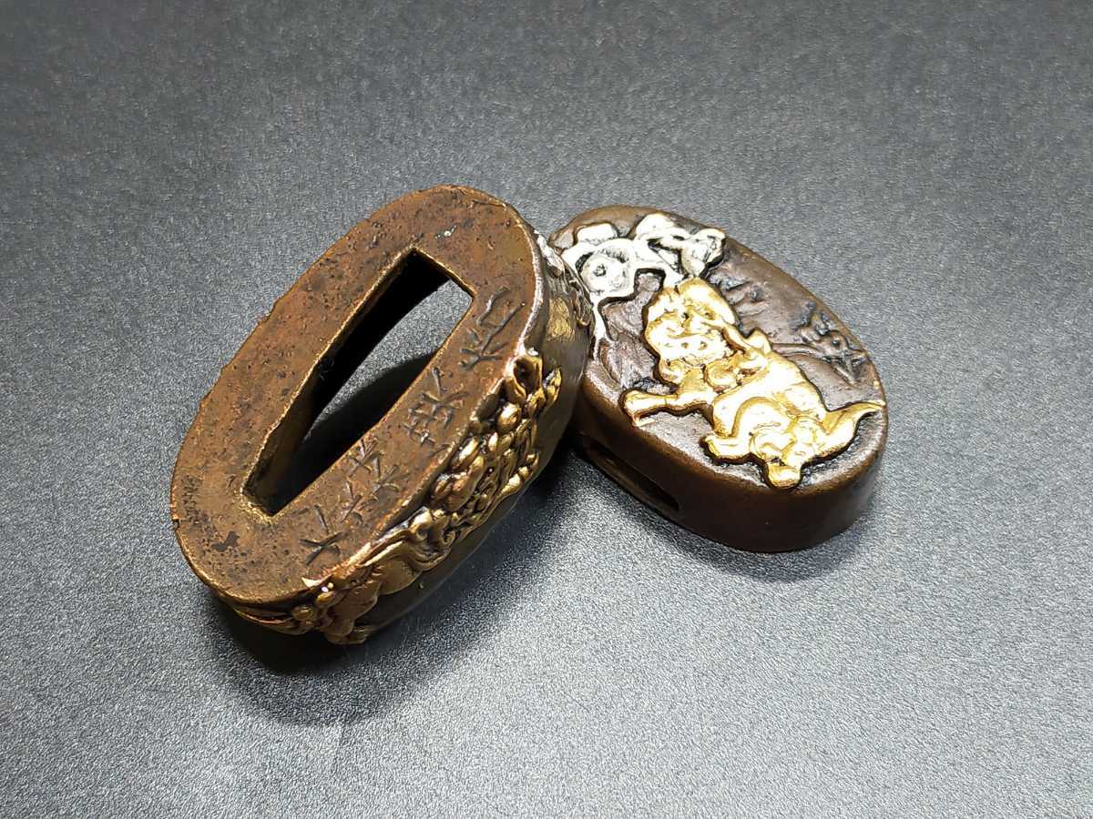 Q127 縁頭 牡丹獅子図 銅地 絵金銀 日本刀装具