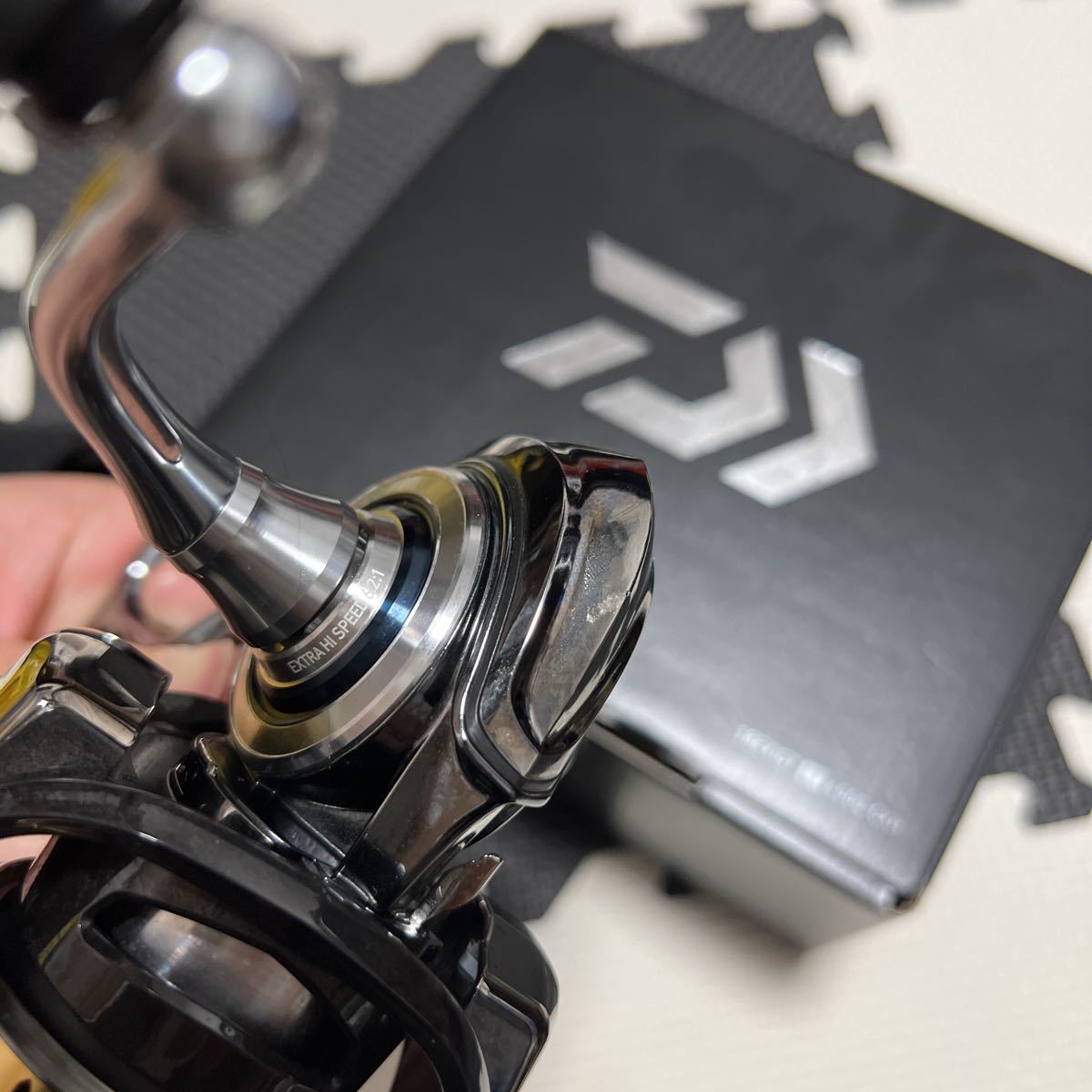 ダイワ 18 イグジスト EXIST LT 4000CXH シーバス ライトジギング 大野