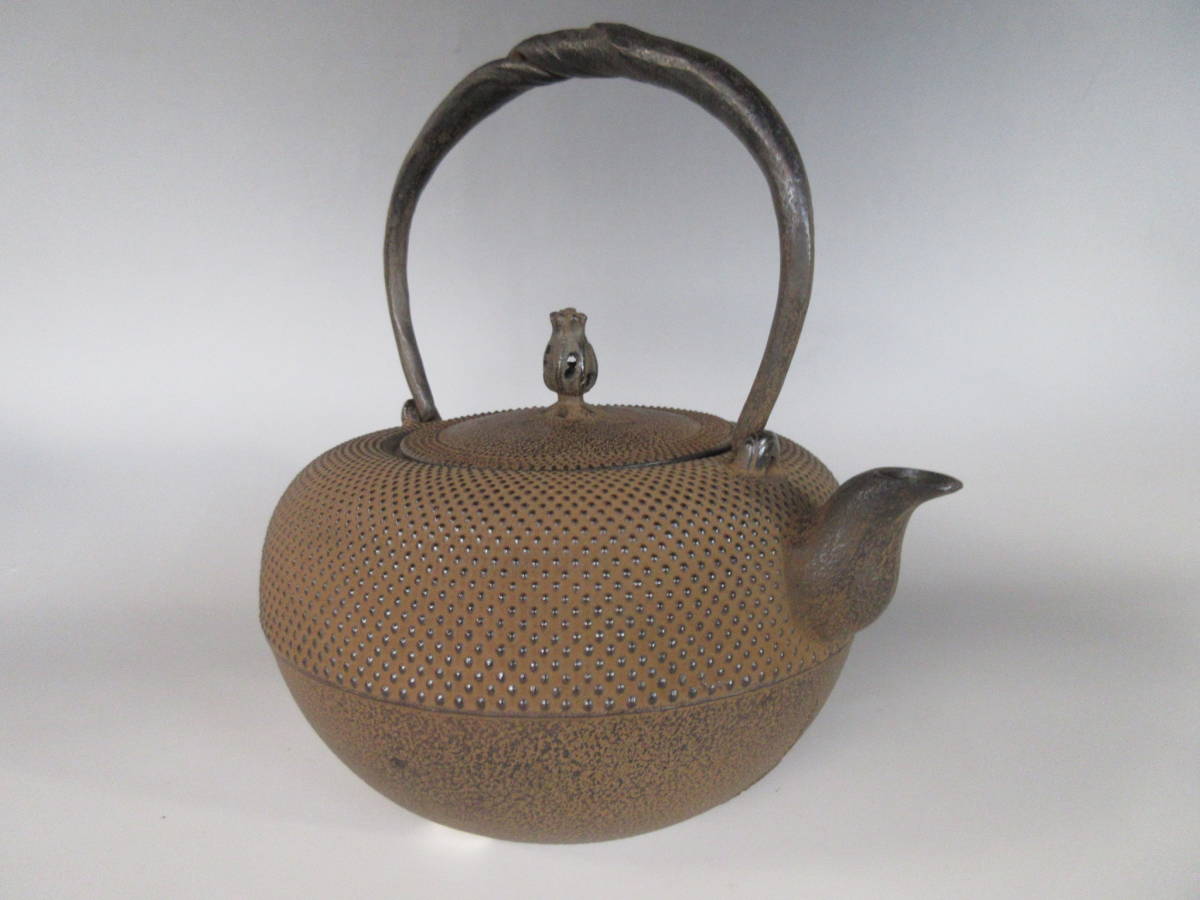 薫山工房 | 南部鉄瓶 伝統工芸品 Nambutetsubin 南部鉄器 Kunzan MUKU 