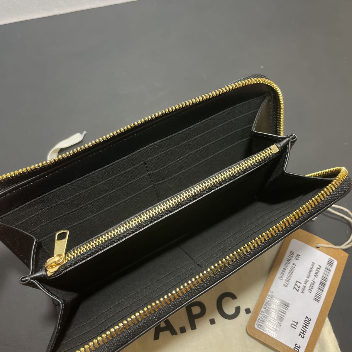 1円スタート売切り！ 新品未使用 アーペーセー APC 長財布L字 