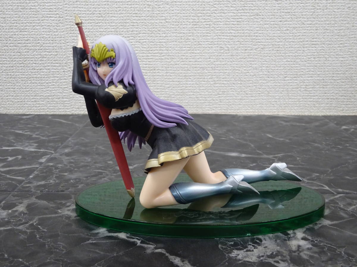 タイトーくじ本舗 クイーンズブレイド】 A賞 アンネロッテ B賞 