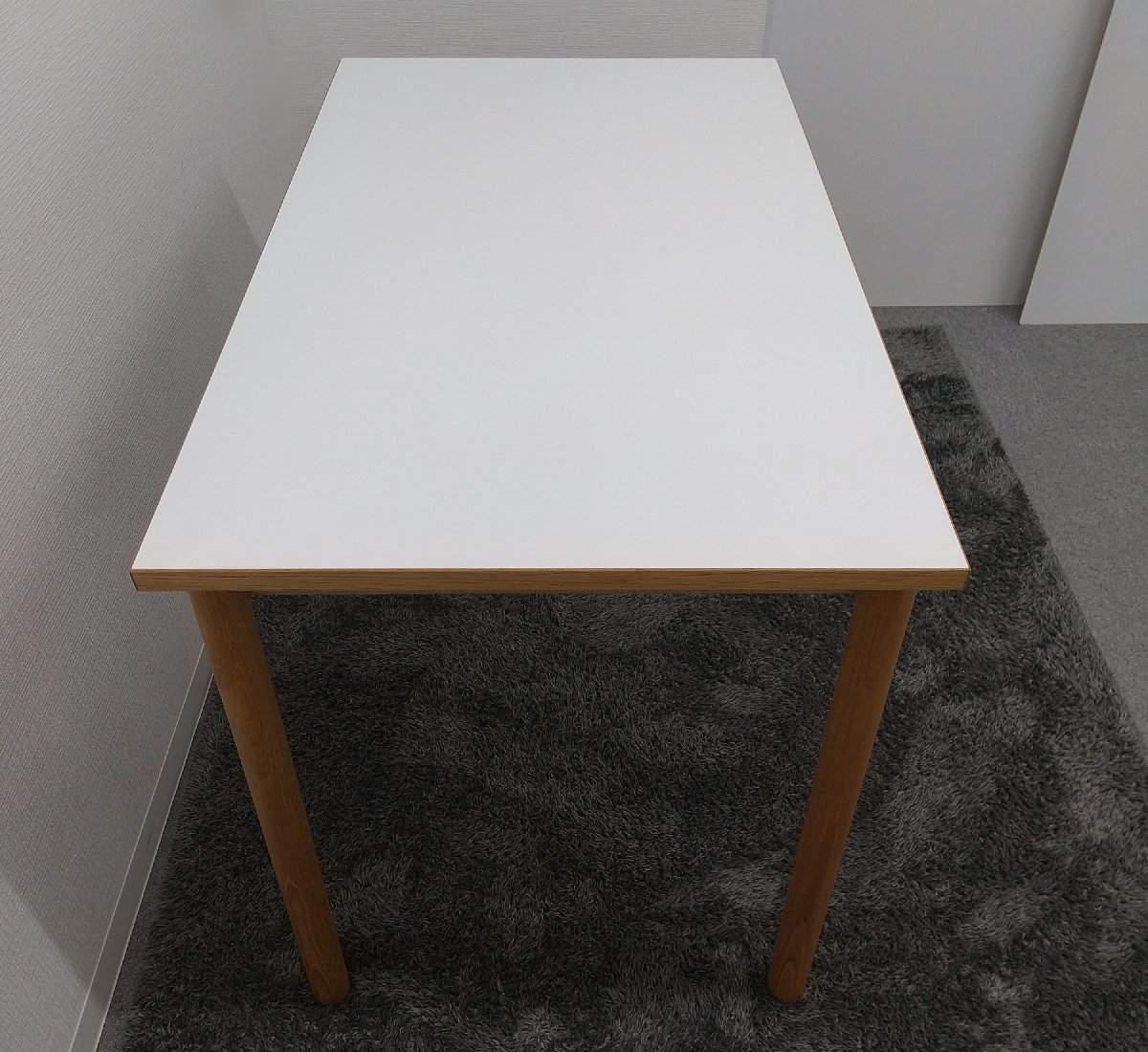 STILT TABLE 1200 White スティルト テーブル ホワイト STILT TABLE