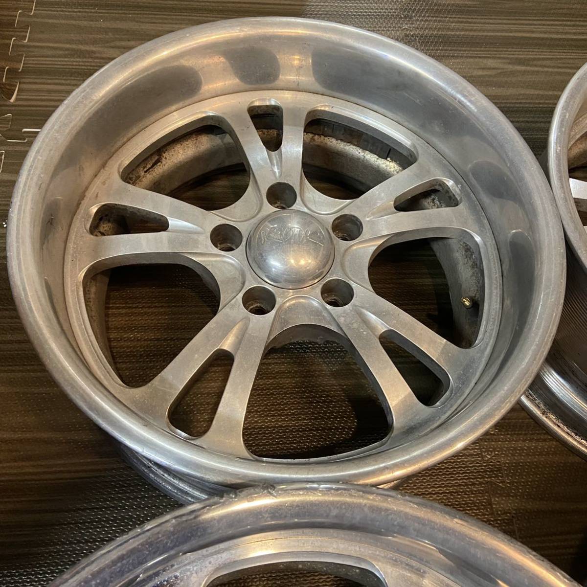 ビレットホイール KAOTIK ケオティック 深リム ケオティックKAOTIK 18インチ 5インチピッチ 5H127 など C1500 サバーバン シボレータホ 17x10-2本 17x8-2本 ホイール の落札