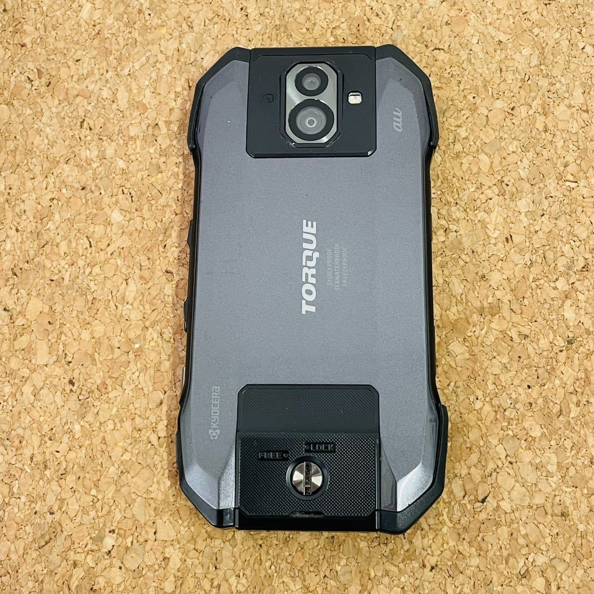 G04 TORQUE au AU Unlocked ムスビー｜極美品☆ au版　 TORQUE G04 KYV46　 64GB ブラック 判定◯ 　 i7611 コンパクト発送 