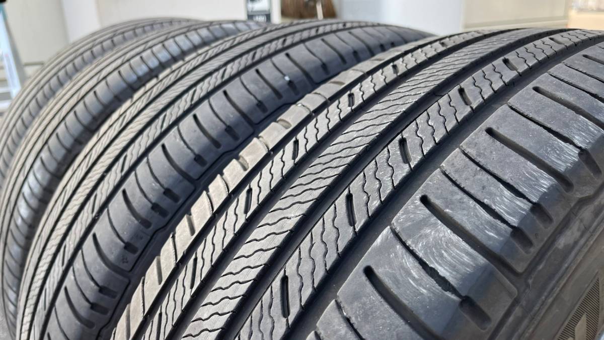 中古品【レクサスRX】純正ホイール +タイヤ（235/55R20）付セット 