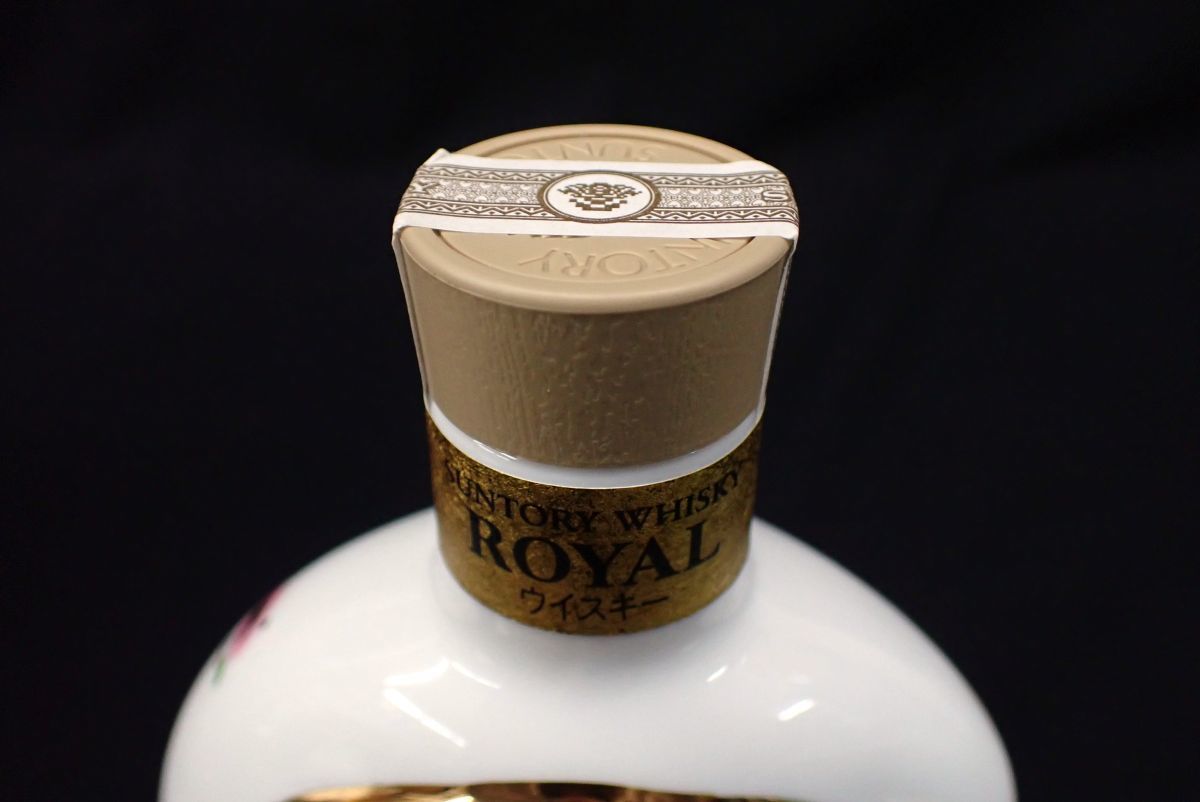K*e様 未開栓 古酒 サントリーウイスキー ロイヤルSUNTRY  △古酒69 未開栓 SUNTORY WHISKY ROYAL サントリー ウイスキー